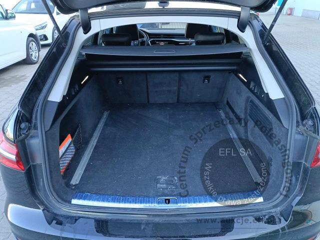9 - Audi A6 45 TFSI mHEV Quattro S tron 2022r. DW2RM64 Pojazd znajduje się w firmie MDM AUTO sp. z o.o. ul. Morska 78A, 81-225 Gdynia