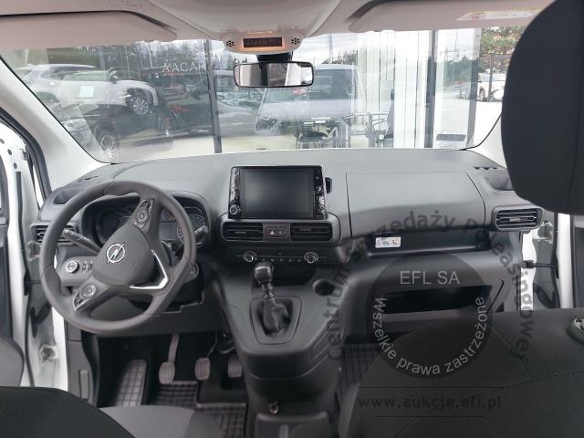 6 - OPEL Combo Cargo XL 1.5 CDTI 2,4t 2022r. DW7SR04 Uwaga! Pojazd znajduje się w firmie AACAR sp. z o.o. Jawornik 90, 32-400 Myślenice