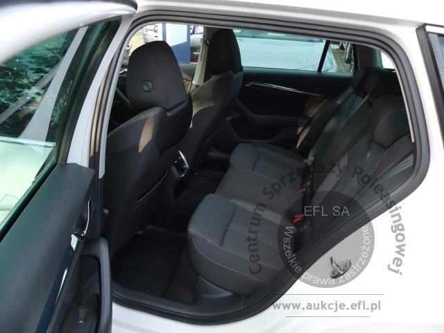 5 - Skoda Octavia 2.0 TDI 4x4 Style DSG  2021r. WX0163E AUTO MOTO CENTRUM Sp. z o.o. Poznań 61-312, ul. Ostrowska  328
