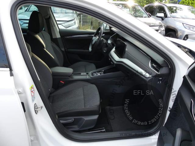 8 - Skoda Octavia 2.0 TDI 4x4 Style DSG  2021r. WX0163E AUTO MOTO CENTRUM Sp. z o.o. Poznań 61-312, ul. Ostrowska  328