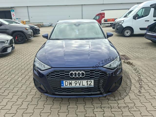 2 - Audi A3 30 TDI S tronic Hatchback 2023r. DW9VL12 Magnice