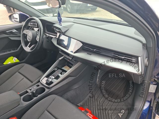 10 - Audi A3 30 TDI S tronic Hatchback 2023r. DW9VL12 Magnice