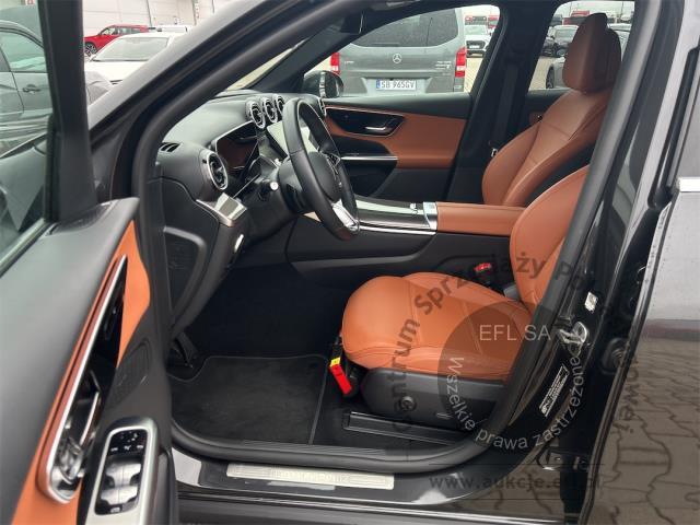 11 - MERCEDES BENZ GLC 300 DE 4-MATIC AVANTGARDE 2024r. DX26082 Magnice