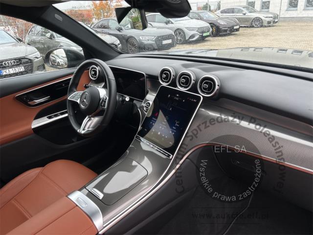 9 - MERCEDES BENZ GLC 300 DE 4-MATIC AVANTGARDE 2024r. DX26082 Magnice