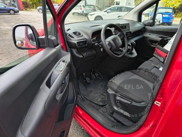 8 - Citroen Berlingo Van 1.5 BlueHDi M Clu 2021r. WW532SM UWAGA!! Pojazd znajduje się w firmie Arctos Sp. z o.o. Warszawa, Al. Krakowska 7, 02-183 Warszawa