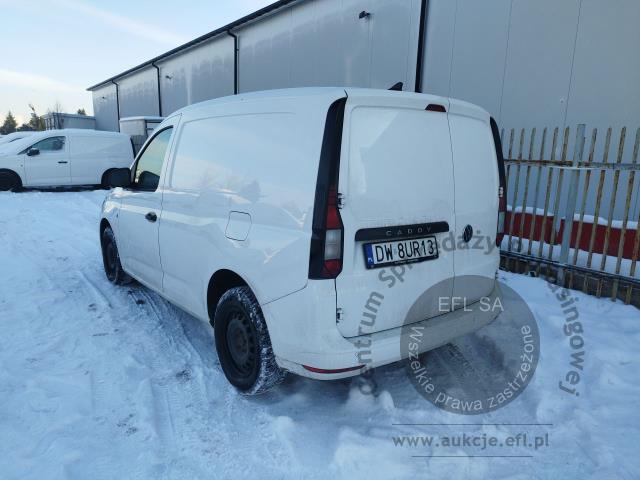 2 - Volkswagen Caddy Cargo 2.0 TDI 2022r. DW8UR13 Pojazd znajduje się w firmie ARCTOS GROUP sp. z o.o. Al. Krakowska 7, 02-183 Warszawa