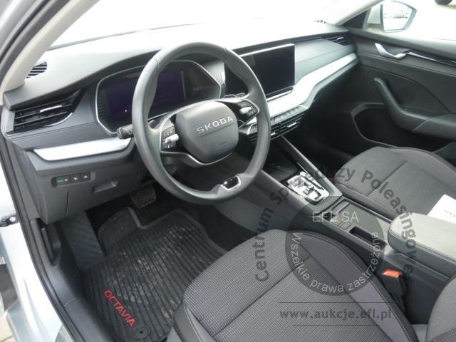 6 - SKODA OCTAVIA 1.5 TSI M-HEV DSG 2024r.