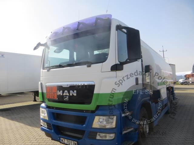 1 - MAN TGS 26.360 6X2-2 BL 2009r.