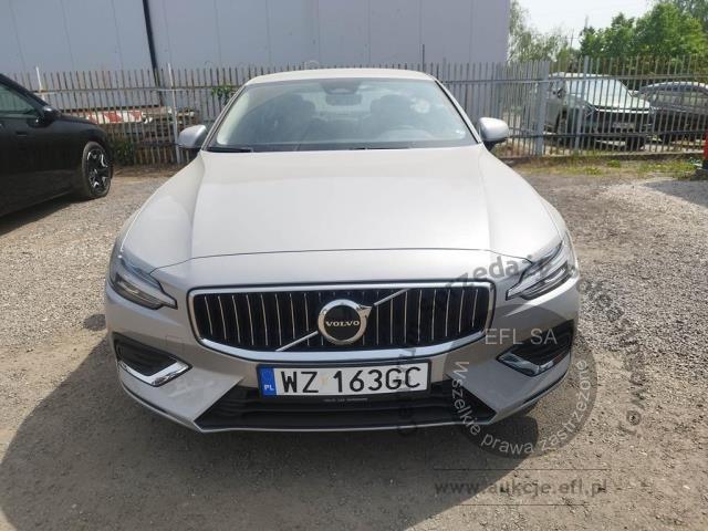 2 - Volvo  S60  2023r. WZ163GC Pojazd znajduje się w firmie ARCTOS GROUP sp. z o.o. Al. Krakowska 7, 02-183 Warszawa