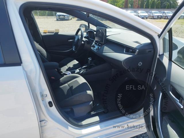 9 - Toyota Corolla 1.8 Hybrid Comfort 2023r. WZ497GK Pojazd znajduje się w firmie ARCTOS GROUP sp. z o.o. Al. Krakowska 7, 02-183 Warszawa