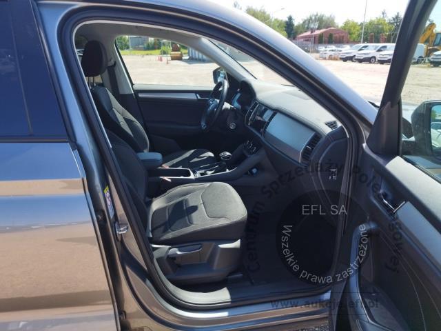 11 - Skoda Kodiaq 2.0 TDI 4x2 Ambition DS 2022r. WND9060A Pojazd znajduje się w firmie ARCTOS GROUP sp. z o.o. Al. Krakowska 7, 02-183 Warszawa