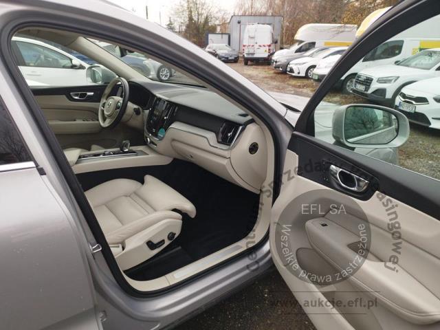 8 - Volvo  XC 60 B5 D AWD Plus Dark aut 2022r. WW609TF Pojazd znajduje się w firmie ARCTOS GROUP sp. z o.o. Al. Krakowska 7, 02-183 Warszawa
