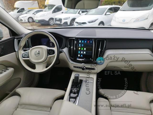 9 - Volvo  XC 60 B5 D AWD Plus Dark aut 2022r. WW609TF Pojazd znajduje się w firmie ARCTOS GROUP sp. z o.o. Al. Krakowska 7, 02-183 Warszawa