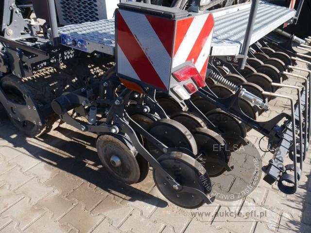 6 - EFL Finance Siewnik na bronie wirnikowej SKY AGRICULTURE PROGRESS P50 2024r.