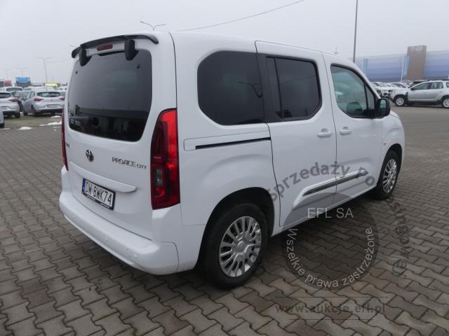 4 - Toyota Proace City Verso 1.5 D-4D 2023r. DW8WK74 Magnice
