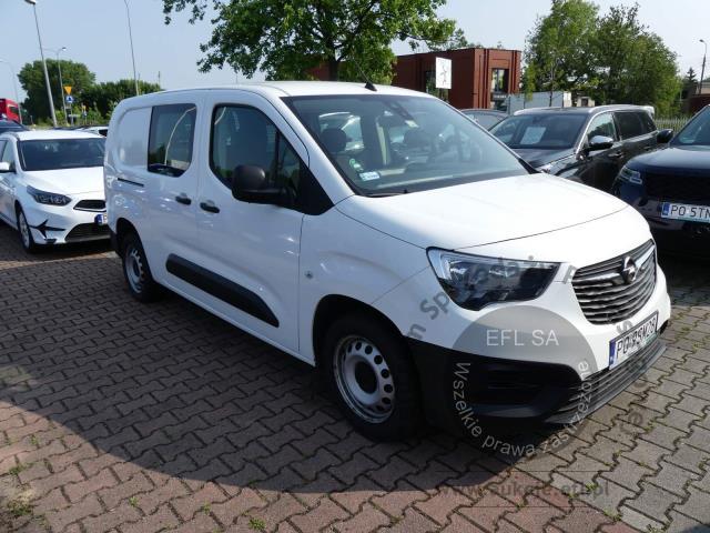 2 - Opel Combo Cargo XL 1.5 CDTI 2,4t  2020r. PO9SM28 UWAGA!! Pojazd znajduje się w firmie AUTO MOTO CENTRUM sp. z o.o. ul. Ostrowska 328 (przy Trasie Katowickiej) 61-312 Poznań