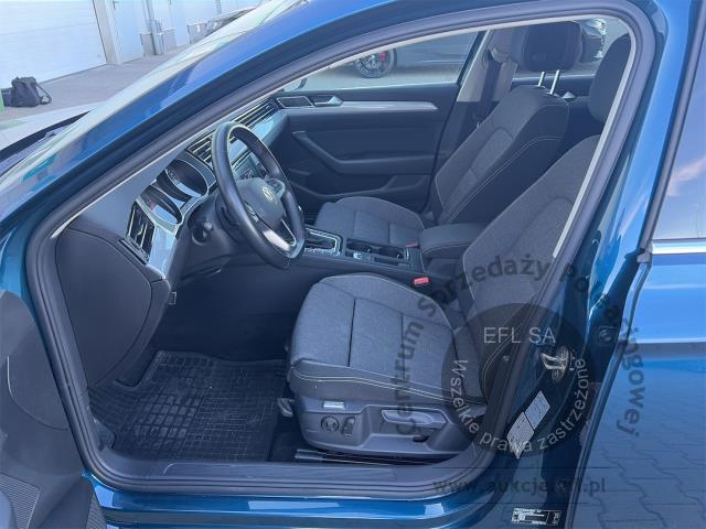 7 - Volkswagen Passat 2.0 TDI EVO Business 2023r. DW6VA64 Pojazd znajduje się w firmie MDM AUTO sp. z o.o. ul. Morska 78A, 81-225 Gdynia