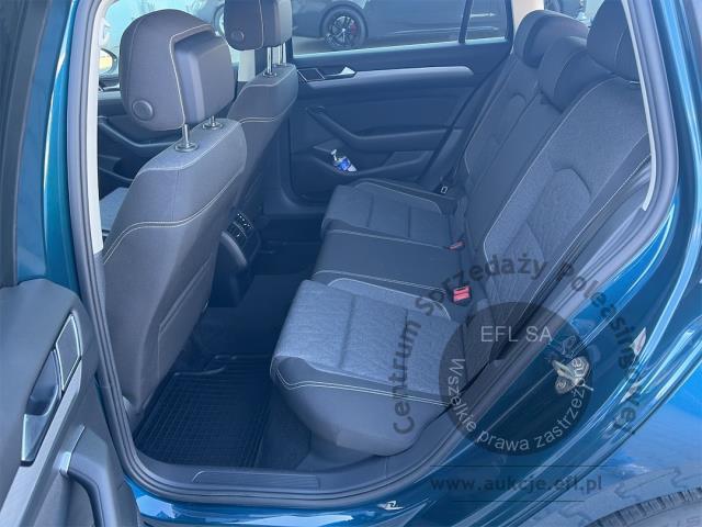8 - Volkswagen Passat 2.0 TDI EVO Business 2023r. DW6VA64 Pojazd znajduje się w firmie MDM AUTO sp. z o.o. ul. Morska 78A, 81-225 Gdynia