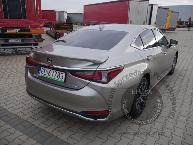 11 - LEXUS ES300H BUSINESS EDITION 2025r.