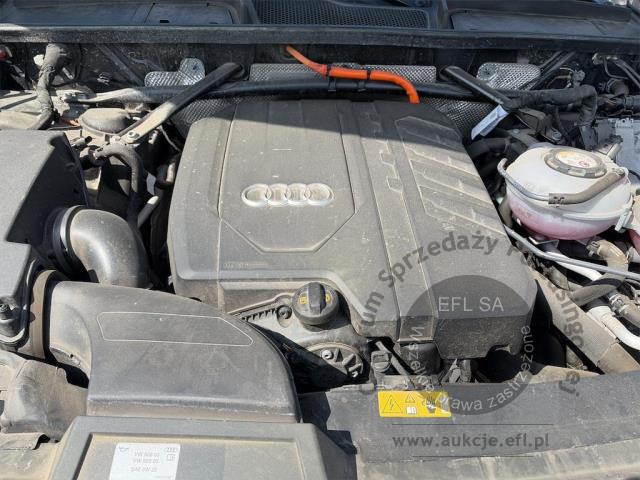 12 - Audi Q5 55 TFSI e Quattro S Line 2023r.