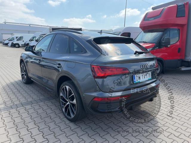 4 - Audi Q5 55 TFSI e Quattro S Line 2023r.