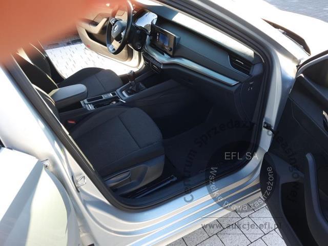 9 - Skoda Octavia 2.0 TDI Ambition Hatchback 2021r. SK851UU Uwaga! Pojazd znajduje się w firmie AACAR sp. z o.o. Jawornik 90, 32-400 Myślenice