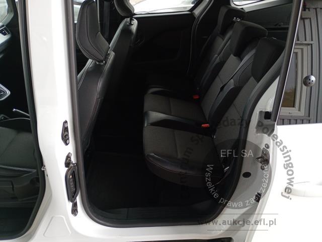 8 - Renault Kangoo 1.5 dCi Equilibre 2023r.WZ046GS Pojazd znajduje się w firmie ARCTOS GROUP sp. z o.o. Al. Krakowska 7, 02-183 Warszawa