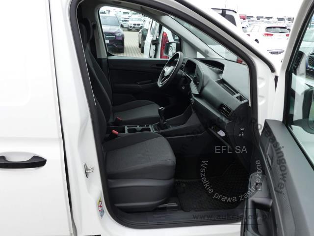 8 - Volkswagen Caddy Cargo 2.0 TDI Furgon 2021r.DW7PW15 Magnice