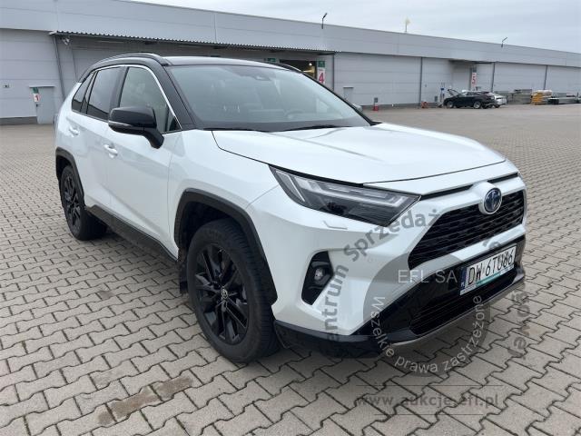 2 - Toyota RAV4 2.5 Hybrid Selection 4x4 2022r. DW6TU66 Magnice