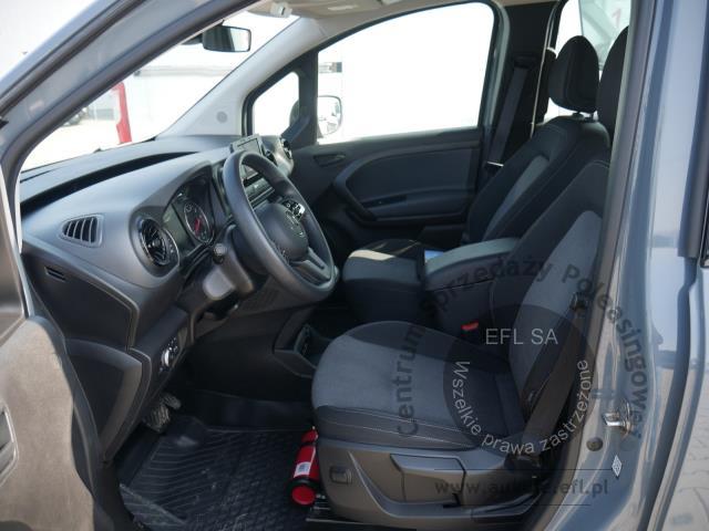 7 - Mercedes - Benz Citan Tourer 113 L1 420.763  2023r. DW3XA08 Pojazd znajduje się w firmie MDM AUTO sp. z o.o. ul. Morska 78A, 81-225 Gdynia