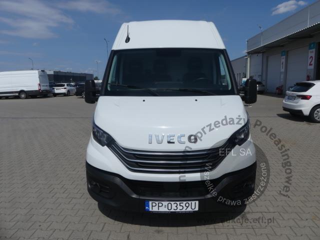 2 - IVECO DAILY 35S18 3.0 FURGON 2024r.