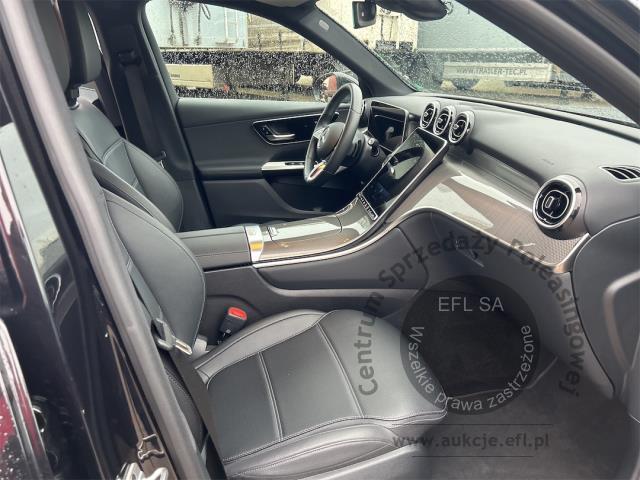 10 - MERCEDES BENZ GLC 300 DE 4-MATIC AVANTGARDE 2024r. DX26403 Magnice