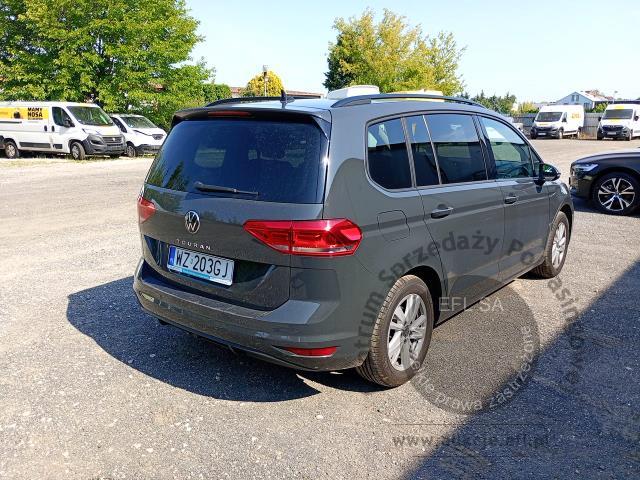 4 - VOLKSWAGEN Touran 1.5 TSI EVO Comfortline 2023r. WZ203GJ Pojazd znajduje się w firmie ARCTOS GROUP sp. z o.o. Al. Krakowska 7, 02-183 Warszawa