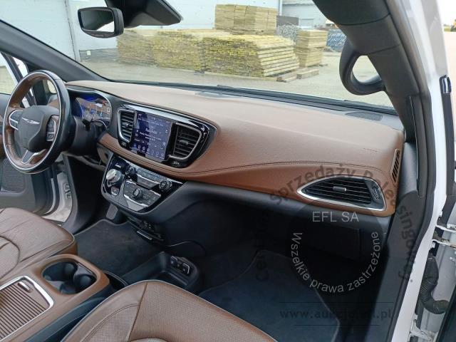 18 - CHRYSLER PACIFICA 3.6 V6 LPG 287KM 2020r.