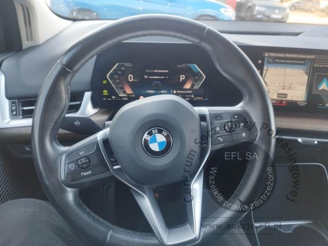 8 - BMW Seria 2 218i Luxury Line aut 2022r. WND0879C Pojazd znajduje się w firmie ARCTOS GROUP sp. z o.o. Al. Krakowska 7, 02-183 Warszawa
