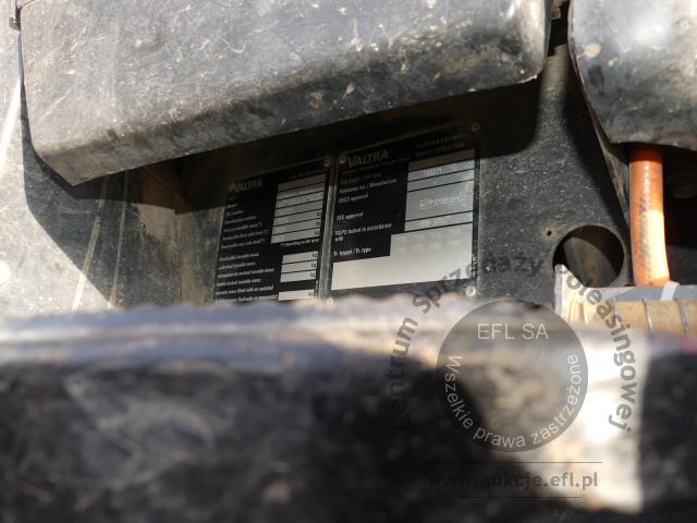 16 - Ciągnik rolniczy VALTRA T190 2007r.