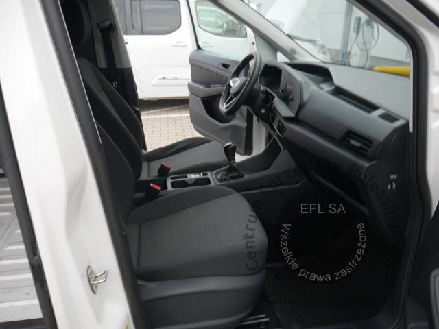 8 - Volkswagen Caddy Cargo Maxi 2.0 TDI  2022r. DW4TX72 Magnice