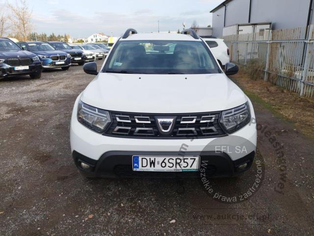 5 - Dacia  Duster  2022r. DW6SR57 Pojazd znajduje się w firmie ARCTOS GROUP sp. z o.o. Al. Krakowska 7, 02-183 Warszawa