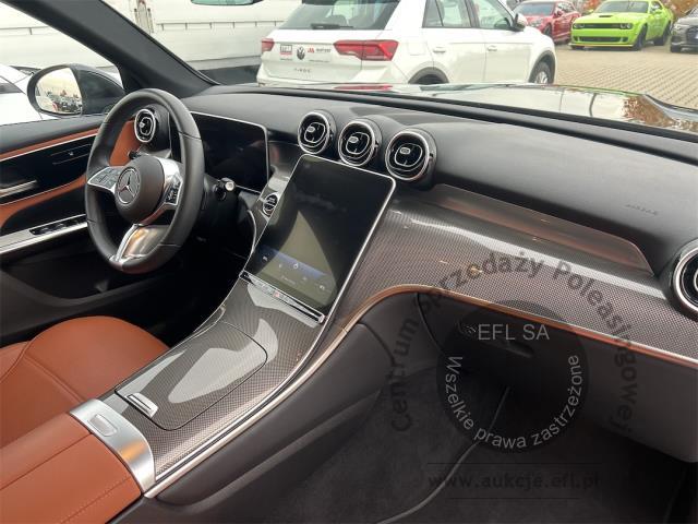 11 - MERCEDES BENZ GLC 300 DE 4-MATIC AVANTGARDE 2024r. DX28380 Magnice