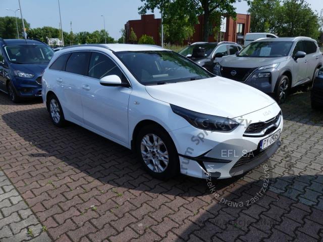 2 - Kia Ceed 1.5 T-GDI M Kombi 2022r. PY05459 UWAGA!! Pojazd znajduje się w firmie AUTO MOTO CENTRUM sp. z o.o. ul. Ostrowska 328 (przy Trasie Katowickiej) 61-312 Poznań
