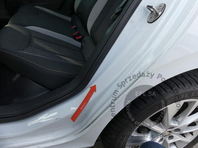 32 - Skoda Kamiq 1.0 TSI Style 2021r. SK334VW Magnice