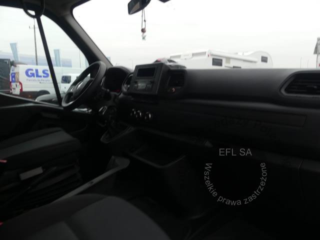8 - RENAULT / CARPOL MASTER 2.3 DCI 2021r.