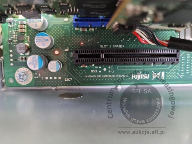 10 - Serwer Fujitsu D20