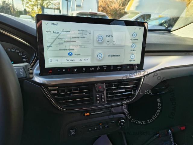 11 - Ford  Focus  2022r. DW2UG53 Pojazd znajduje się w firmie ARCTOS GROUP sp. z o.o. Al. Krakowska 7, 02-183 Warszawa