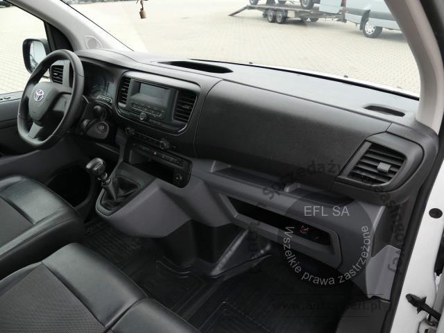 9 - Toyota Proace 2.0 D-4D Long 3,1t 2022r. DW4TC10 Magnice