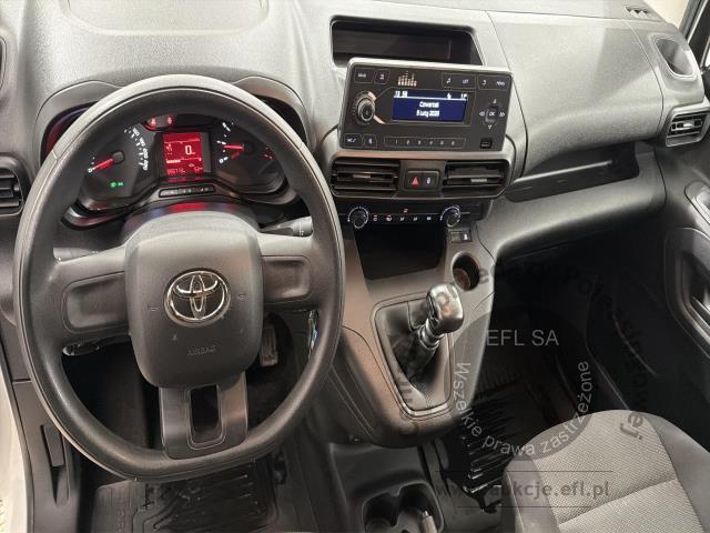 5 - Toyota Proace City 1.5 D-4D Standard 2,0t Active Furgon 2022r. DW6TX87 Pojazd znajduje się w firmie ARCTOS GROUP sp. z o.o. Al. Krakowska 7, 02-183 Warszawa