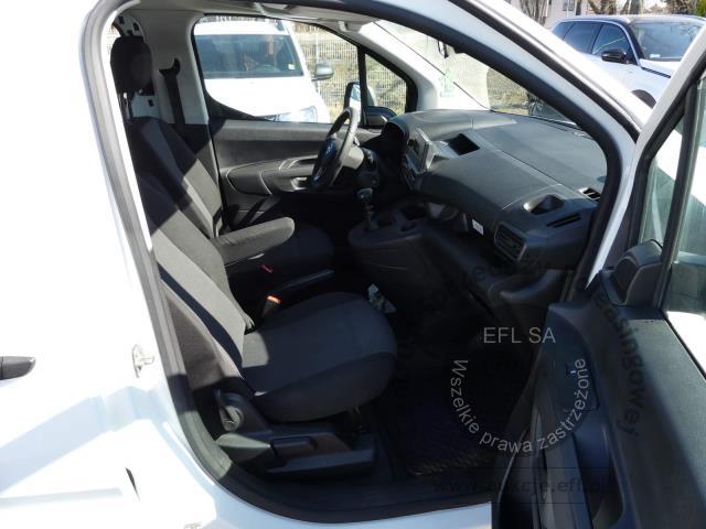 11 - Opel Combo Van Cargo XL 1.5 CDTI 2020r. PO9SM29 UWAGA!! Pojazd znajduje się w firmie AUTO MOTO CENTRUM sp. z o.o. ul. Ostrowska 328 (przy Trasie Katowickiej) 61-312 Poznań