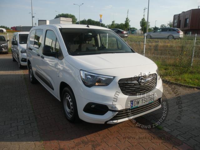 3 - OPEL Combo Cargo XL 1.5 CDTI 2,3t  2022r. DW1SU36 AUTO MOTO CENTRUM Sp. z o.o. Poznań 61-312, ul. Ostrowska  328