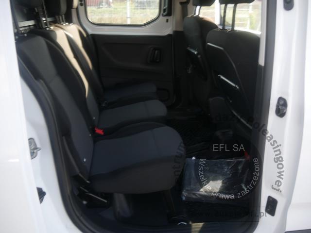 9 - OPEL Combo Cargo XL 1.5 CDTI 2,3t  2022r. DW1SU36 AUTO MOTO CENTRUM Sp. z o.o. Poznań 61-312, ul. Ostrowska  328