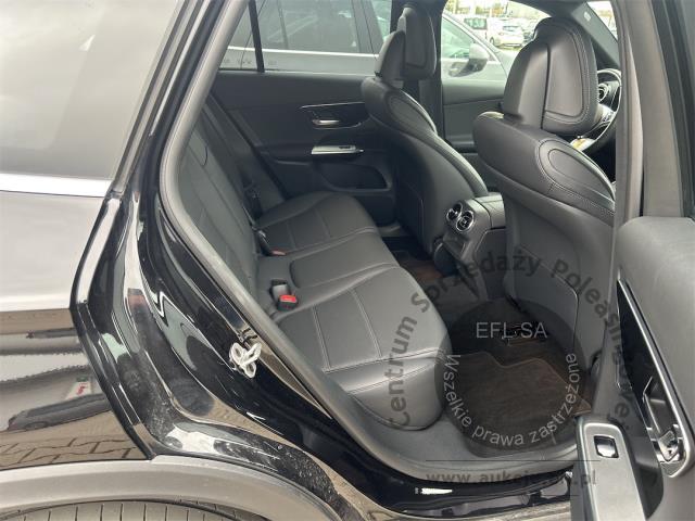 8 - MERCEDES BENZ GLC 300 DE 4-MATIC AVANTGARDE plug-in 2024r. DX29155 Magnice